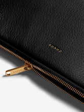 Load image into Gallery viewer, Classic Leather Laptop Cover